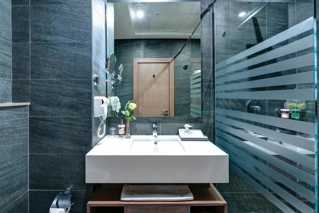 Abar Hotel Apartments Dip-1 Dubai Luaran gambar