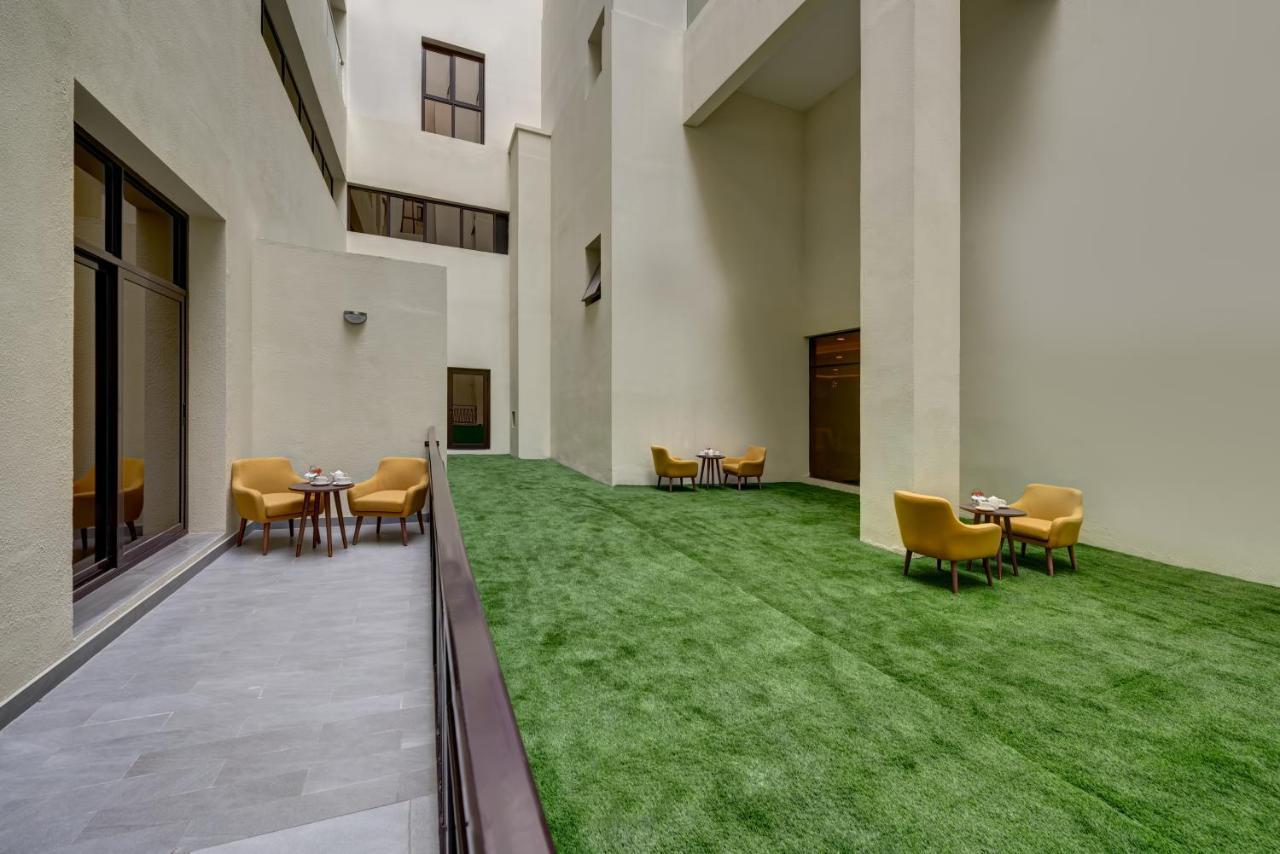 Abar Hotel Apartments Dip-1 Dubai Luaran gambar
